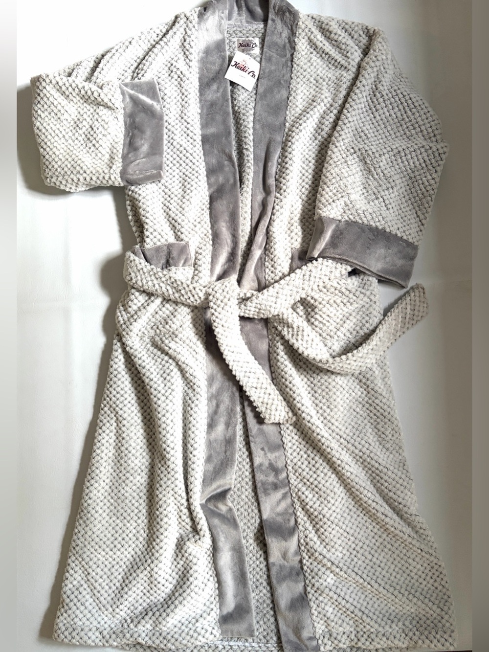Keiki Co. Robe Luxury Long Spa Robe Color Platinum size Small Medium - Picture 9 of 15